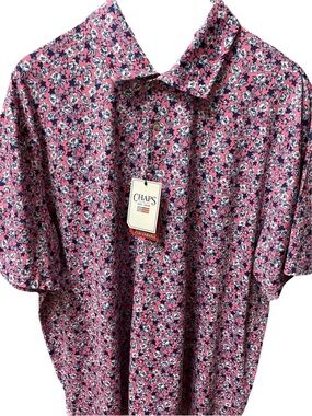 Chaps Men’s Pink Floral Short-Sleeve Shirt